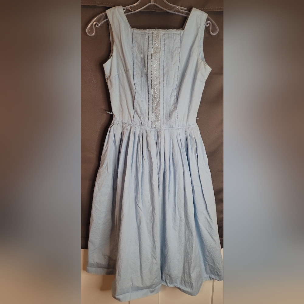 Vintage 1950s Betty Barclay Fit and Flare Swing Dress Blue & white Embroidery Sm